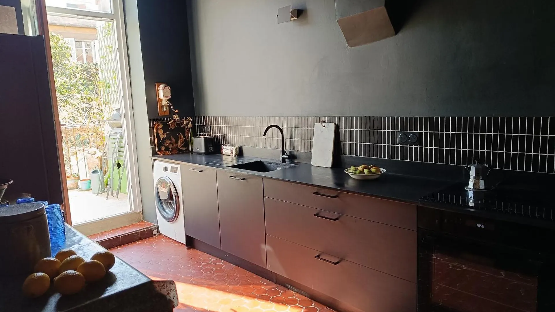 Chambre D'Hote 1 Pers - Maison Avec Terrasse Et Jardin Pres De La Friche De La Belle De Mai Marseille Ubytování v soukromí